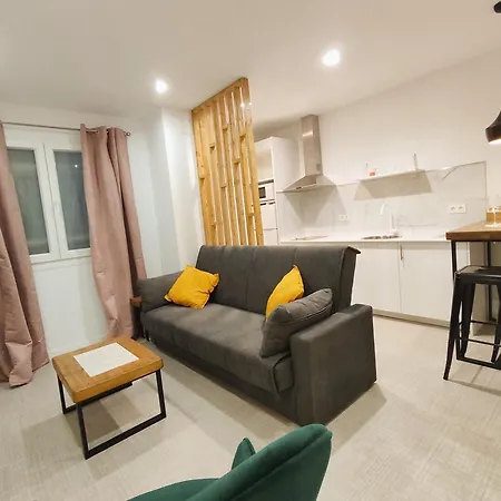Ferola Homes Ap 2 *